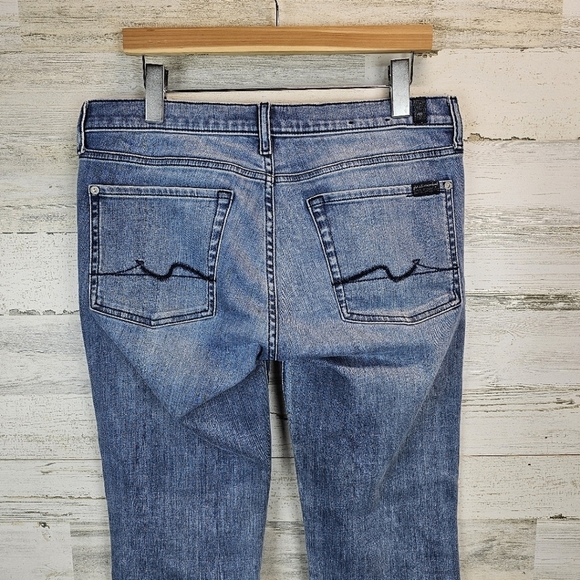 7 For All Mankind The Original Bootcut Jeans Size 31 Everyday Wear Casual Staple - Picture 9 of 16